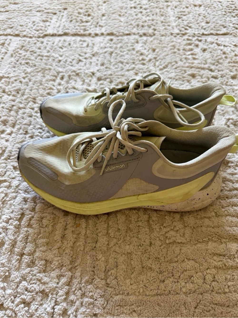 Lululemon Blissfeel Trail Running Shoes size 9 - Picture 4 of 7